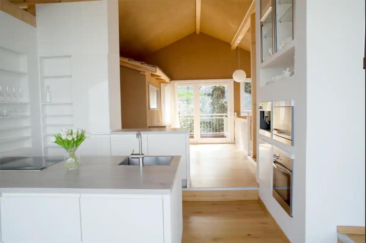Lakeview Gem Krattigen Luaran gambar